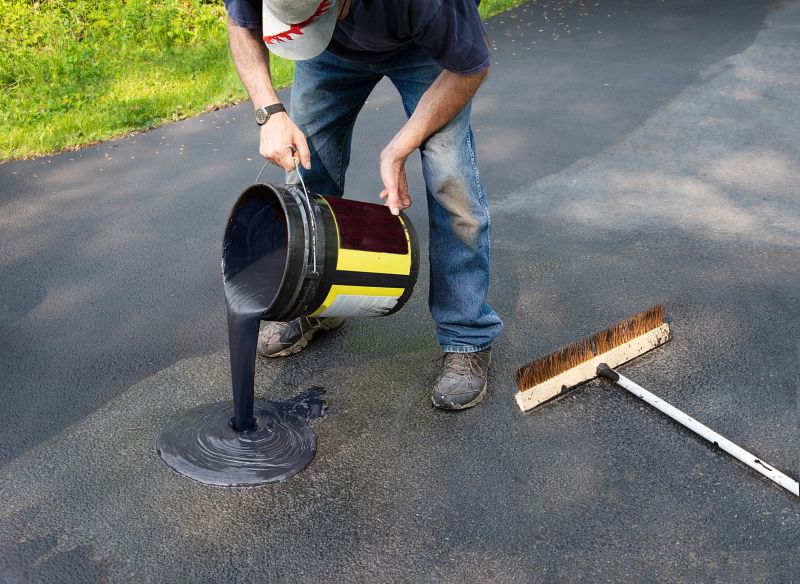 Pavement Sealcoating