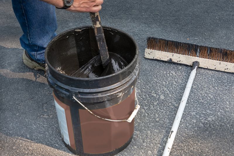 Pavement Sealcoating